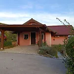 Hiska Na Gorci Apartment Podcetrtek