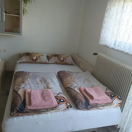 Hiska Na Gorci Apartamento Podčetrtek