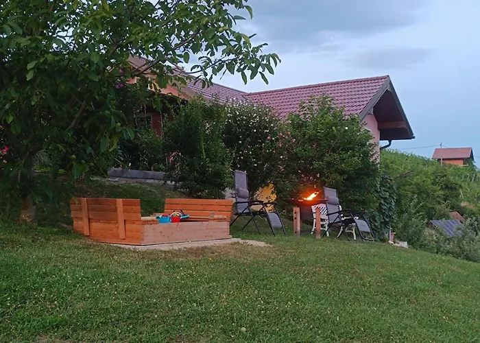 Hiska Na Gorci * Podcetrtek